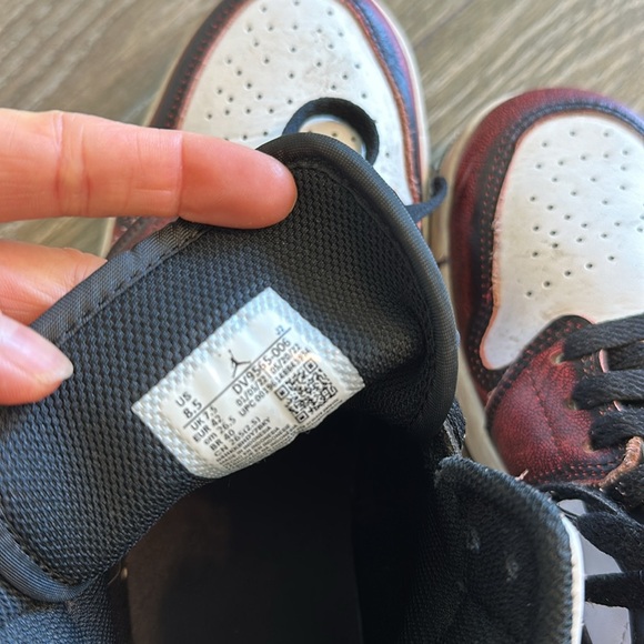 Nike Air Jordan 1 Mid SE - Picture 6 of 9